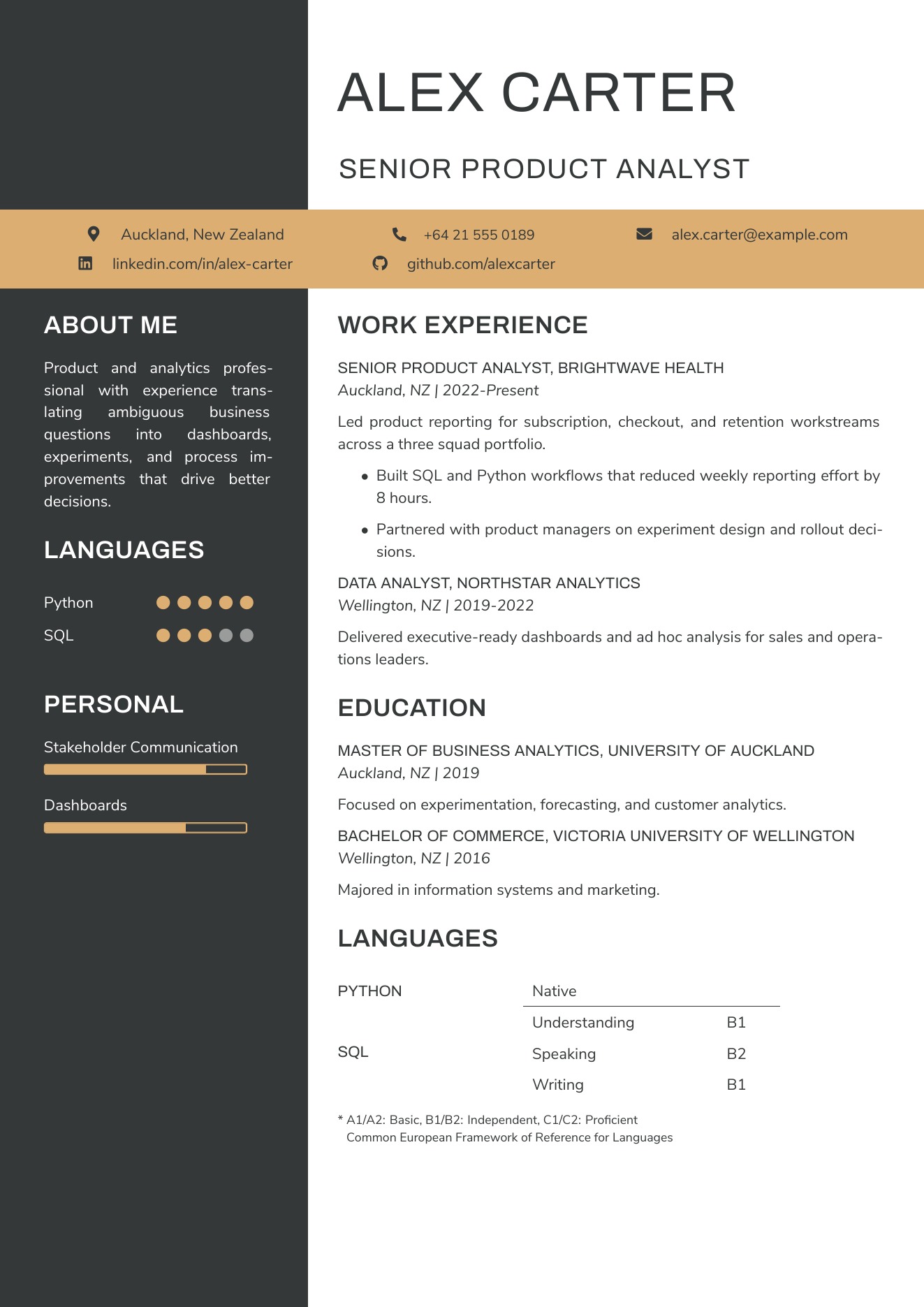 CVBuilder Onyx resume template preview for ATS-friendly job applications